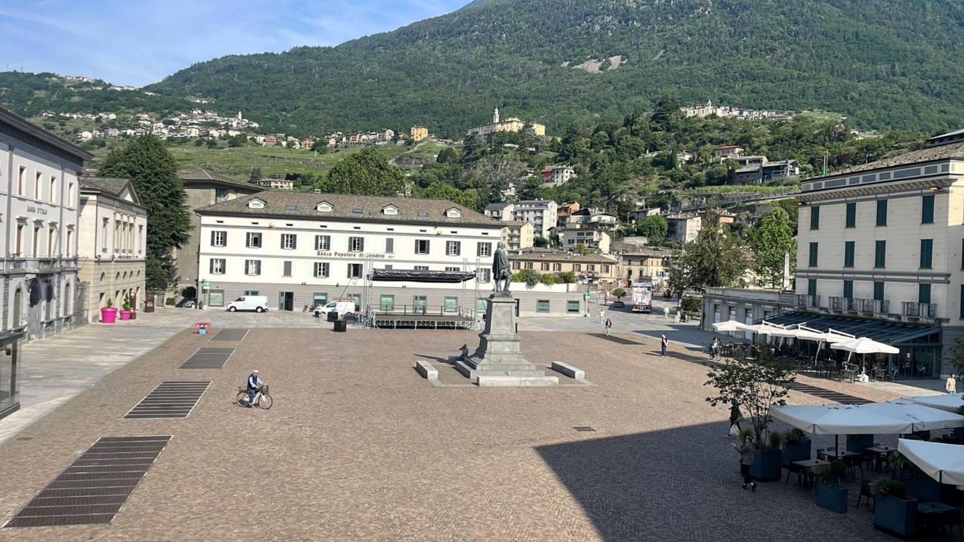 Appartamento La Baita Case Sondrio Centro - Affitti Brevi Italia Eksteriør billede